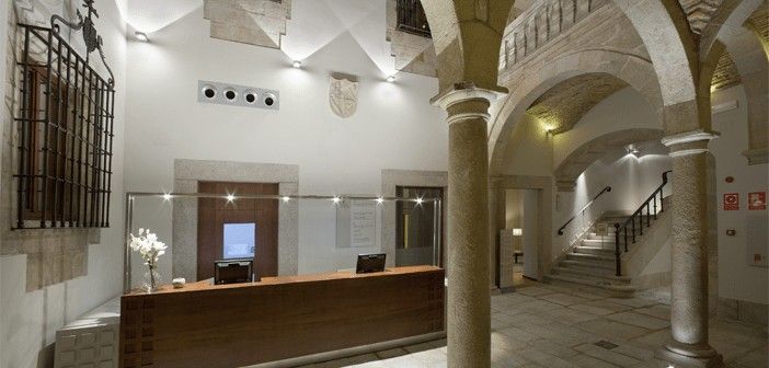 El Parador de Cáceres se ubica en uno de los palacios renacentistas de su casco histórico, Patrimonio de la Humanidad desde 1986