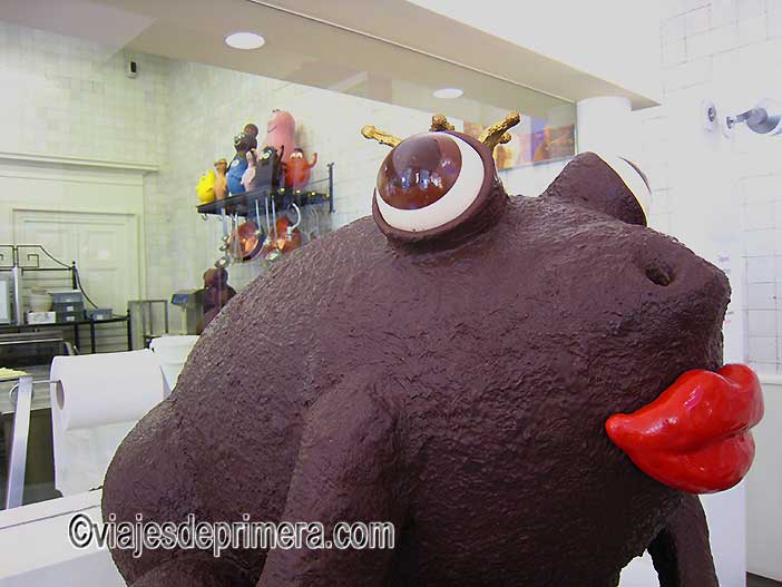 La tienda de Dominique Persoona es uno de los mejores sitios que visitar en Bruselas para los amantes del chocolate