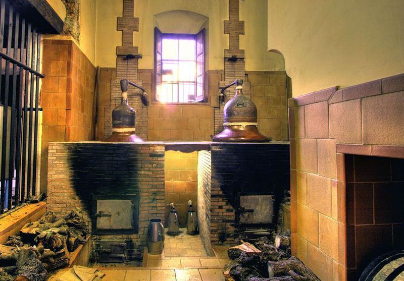 Alquitara de la fábrica "Los Hermanos" en Carmona