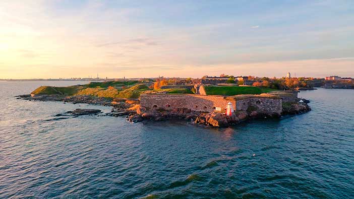 La Fortaleza de Suommenlina es uno de los sitios que ver en Helsinki Patrimonio de la Humanidad