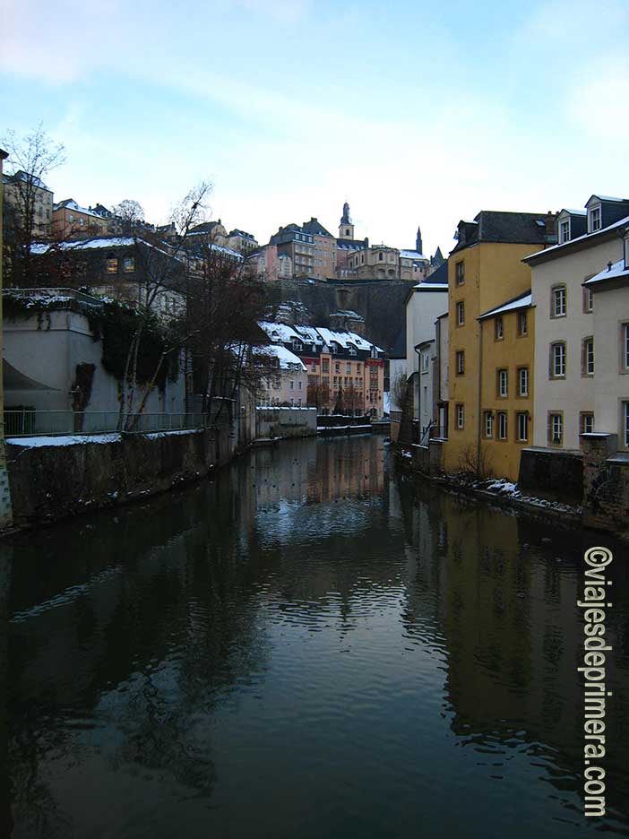 El Grund es uno de los barrios más bonitos que visitar en Luxemburgo