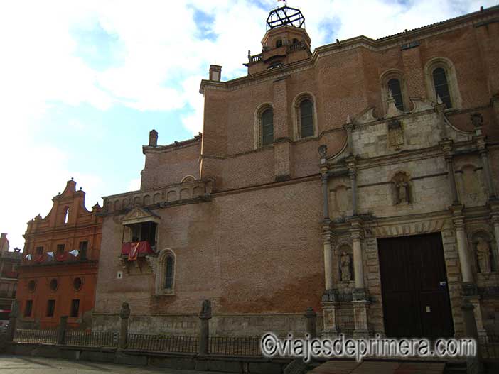 La Colegiata de San Antolín es uno de los sitios más importantes que ver en Medina del Campo