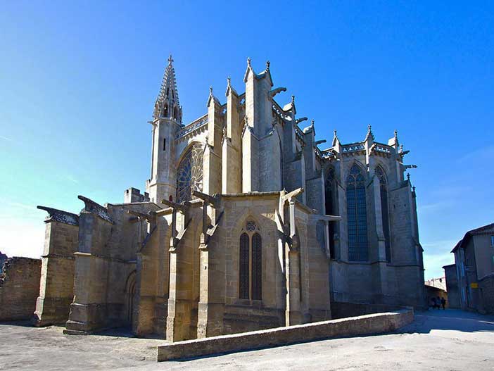 La Basílica de Saint Nazaire es uno de los sitios que ver en Carcassonne
