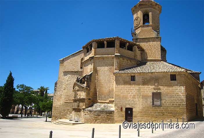 La Plaza del Primero de Mayo es uno de los sitios que visitar en Úbeda más interesantes