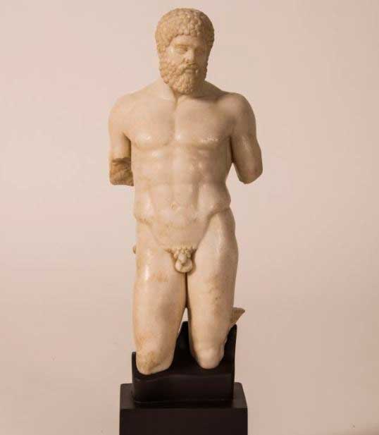 El Hércules de mármol encontrado en la Domus Herculana de Alcalá la Real se conserva en el Museo Arqueológico Nacional